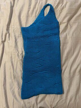 BLUE ISA BOULDER KNIT DRESS